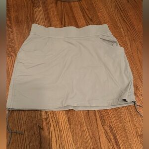 Columbia skirt women's medium